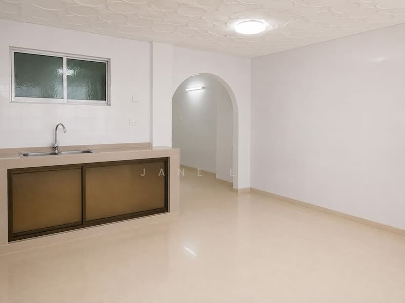 Hoover Park, Chun Tin Road, 4 Bedrooms, 3,000 sqft, Terraced House For Sale, by Jane Ee, 500191462 - Kitchen - PropertyGuru.com.sg