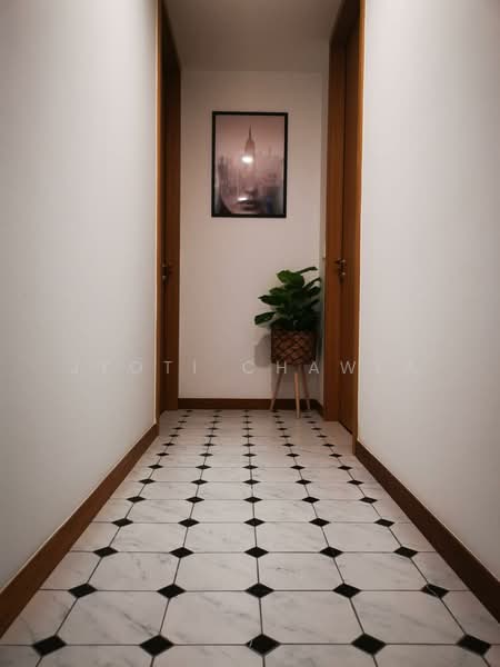 1953, , 3 Bedrooms, 1,150 sqft, Apartment For Sale, by Jyoti Chawla, 500191483 - Corridor - PropertyGuru.com.sg