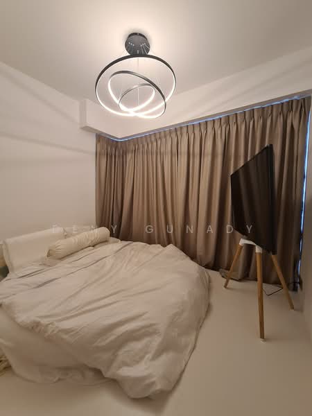 Sims Urban Oasis, 2 Sims Drive, 2 Bedrooms, 624 sqft, Condominium For Sale, by Deny Gunady, 500191484 - Bedroom - PropertyGuru.com.sg