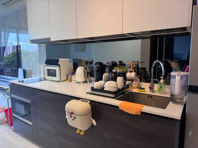 Sims Urban Oasis, 2 Sims Drive, 2 Bedrooms, 624 sqft, Condominium For Sale, by Deny Gunady, 500191484 - Kitchen - PropertyGuru.com.sg