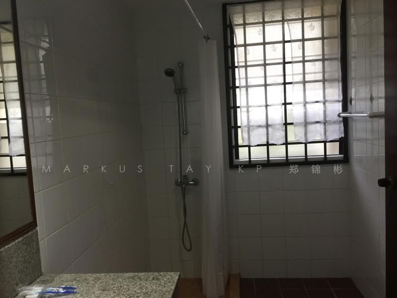 Cascadale, 732 Upper Changi Road East, 2 Bedrooms, 1,012 sqft, Condominium For Rent, by Markus Tay KP 郑锦彬, 500191487 - Bathroom - PropertyGuru.com.sg