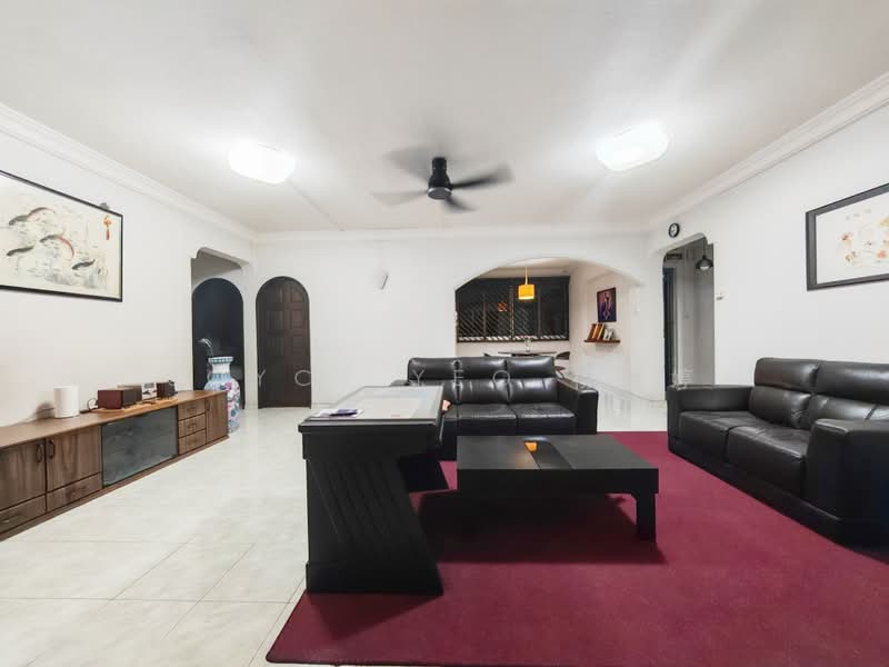 945 Tampines Avenue 4, 945 Tampines Avenue 4, 4 Bedrooms, 1,367 sqft, HDB Flat For Sale, by Joyce Yeo 杨惠婷, 500191493 - Living Room - PropertyGuru.com.sg
