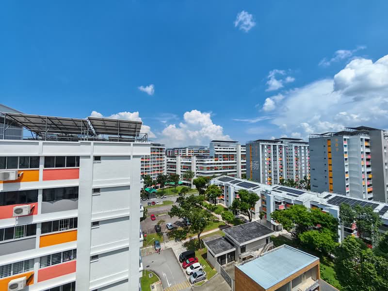 945 Tampines Avenue 4, 945 Tampines Avenue 4, 4 Bedrooms, 1,367 sqft, HDB Flat For Sale, by Joyce Yeo 杨惠婷, 500191493 - Exterior - PropertyGuru.com.sg