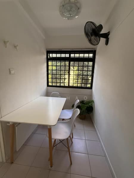 Pandan Valley, 4 Pandan Valley, Room Rental, 130 sqft, Condominium For Rent, by Tay Shaoqi, 500191494 - Dining Room - PropertyGuru.com.sg