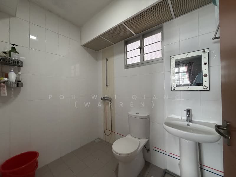 107C Canberra Street, 107C Canberra Street, 3 Bedrooms, 1,001 sqft, HDB Flat For Sale, by Poh Wei Qiang (Warren), 500191495 - Bathroom - PropertyGuru.com.sg