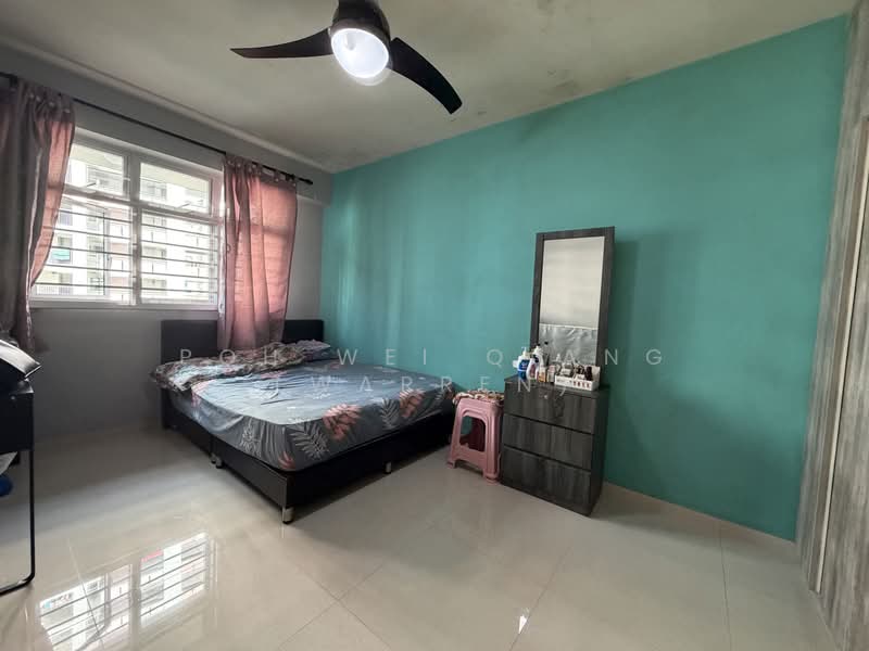 107C Canberra Street, 107C Canberra Street, 3 Bedrooms, 1,001 sqft, HDB Flat For Sale, by Poh Wei Qiang (Warren), 500191495 - Bedroom - PropertyGuru.com.sg