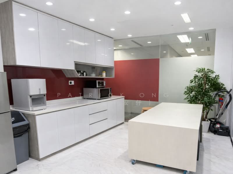Capital Tower, 168 Robinson Road, 2,723 sqft, Office For Rent, by Patrick Ong 王鹏若(安仔), 500191513 - Kitchen - CommercialGuru.com.sg