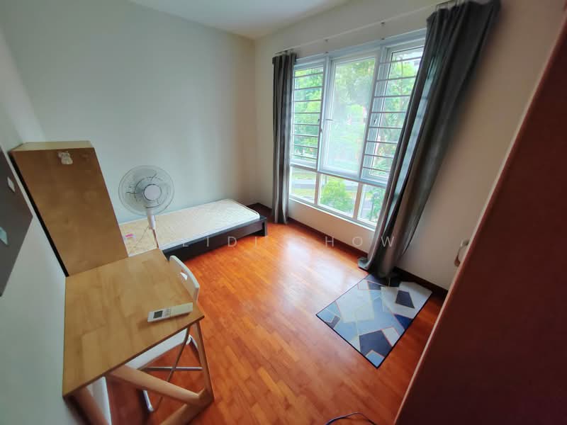 The Floravale, 218 Westwood Avenue, Room Rental, 130 sqft, Executive Condominium For Rent, by Heidi Chow, 500191533 - Bedroom - PropertyGuru.com.sg