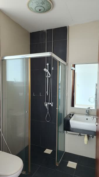 Eastwood Regency, 42 Eastwood Road, 1 Bedroom, 474 sqft, Condominium For Rent, by Willy Tan, 500191548 - Bathroom - PropertyGuru.com.sg