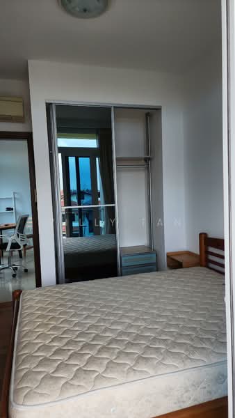Eastwood Regency, 42 Eastwood Road, 1 Bedroom, 474 sqft, Condominium For Rent, by Willy Tan, 500191548 - Bedroom - PropertyGuru.com.sg