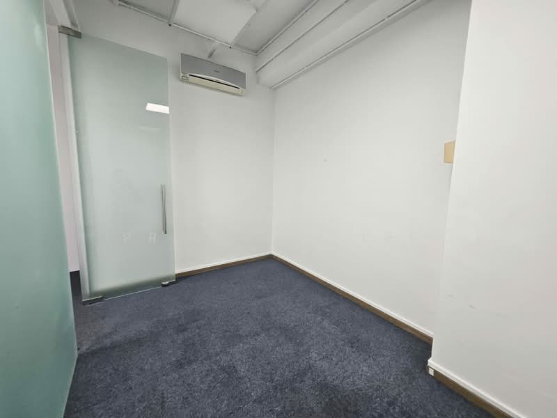 Penthouse Unit, Unblocked View, Sell with Tenancy, Dairy Farm / Bukit Panjang / Choa Chu Kang, 1,916 sqft, Light Industrial (B1) For Sale, by Priscilla Lee, 500191549 - Interior - CommercialGuru.com.sg