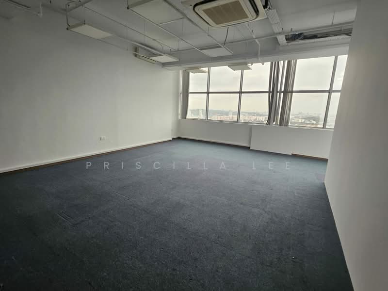 Penthouse Unit, Unblocked View, Sell with Tenancy, Dairy Farm / Bukit Panjang / Choa Chu Kang, 1,916 sqft, Light Industrial (B1) For Sale, by Priscilla Lee, 500191549 - Interior - CommercialGuru.com.sg