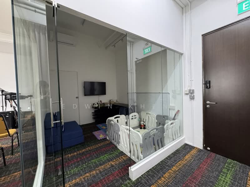 Novelty BizCentre, 18 Howard Road, 1,249 sqft, Light Industrial (B1) For Rent, by Edwin Kheng, 500191552 - Interior - CommercialGuru.com.sg