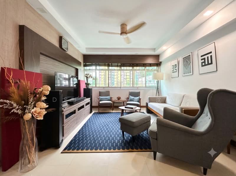647 Punggol Central, 647 Punggol Central, 3 Bedrooms, 1,184 sqft, HDB Flat For Sale, by Adrian Sim ๆฒๅ้กบ, 500191563 - Living Room - PropertyGuru.com.sg