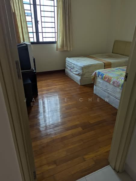 Central Green, 5 Jalan Membina, 4 Bedrooms, 1,690 sqft, Condominium For Sale, by Jackie Chen, 500191566 - Bedroom - PropertyGuru.com.sg