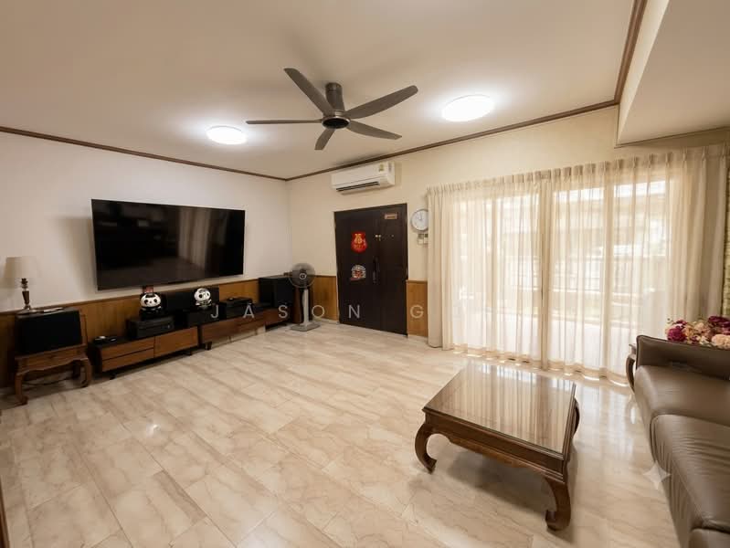 Rosyth Road, Rosyth Road, 5 Bedrooms, 2,800 sqft, Terraced House For Sale, by Jason Goh, 500191581 - Living Room - PropertyGuru.com.sg