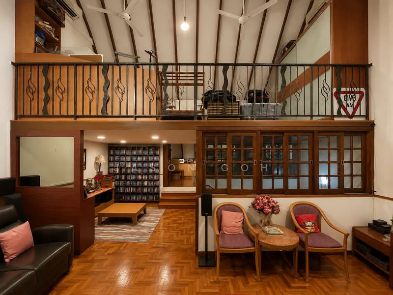 Rosyth Road, Rosyth Road, 5 Bedrooms, 2,800 sqft, Terraced House For Sale, by Jason Goh, 500191581 - Massive Attic with High Ceiling - PropertyGuru.com.sg