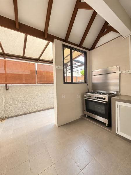 Rosyth Road, Rosyth Road, Hougang / Punggol / Sengkang, 5 Bedrooms, 2,800 sqft, Terraced House For Sale, by Jason Goh, 500191581 - Wet Kitchen - PropertyGuru.com.sg