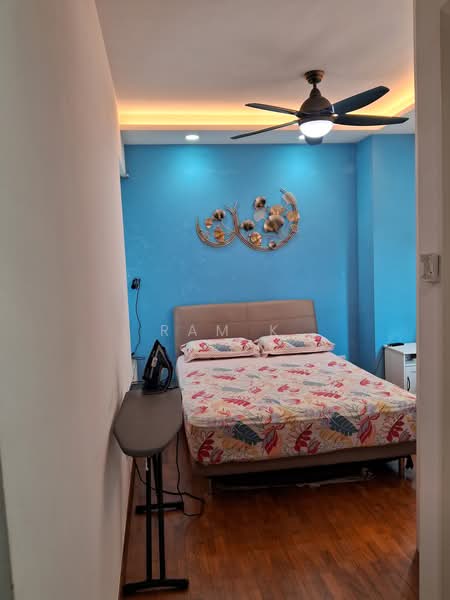 Lakeholmz, 88 Corporation Road, 4 Bedrooms, 1,517 sqft, Condominium For Rent, by Ram K, 500191585 - Bedroom - PropertyGuru.com.sg
