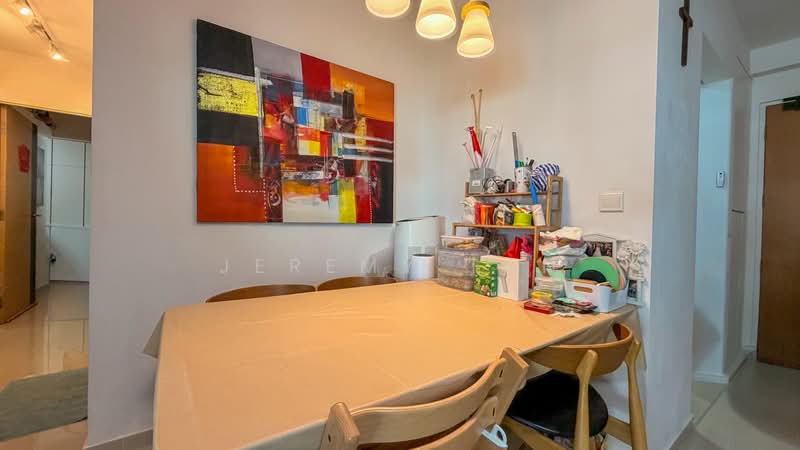 120A Edgedale Plains, , 3 Bedrooms, 1,001 sqft, HDB Flat For Sale, by Jeremy Tan, 500191596 - Dining Room - PropertyGuru.com.sg