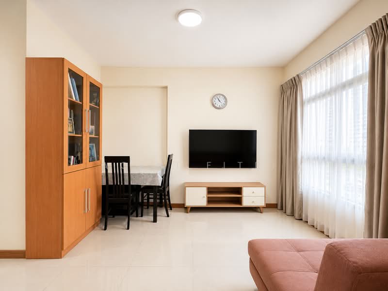 421C Northshore Drive, 421C Northshore Drive, 1 Bedroom, 409 sqft, HDB Flat For Sale, by Agent Fitri, 500191597 - Living Room - PropertyGuru.com.sg