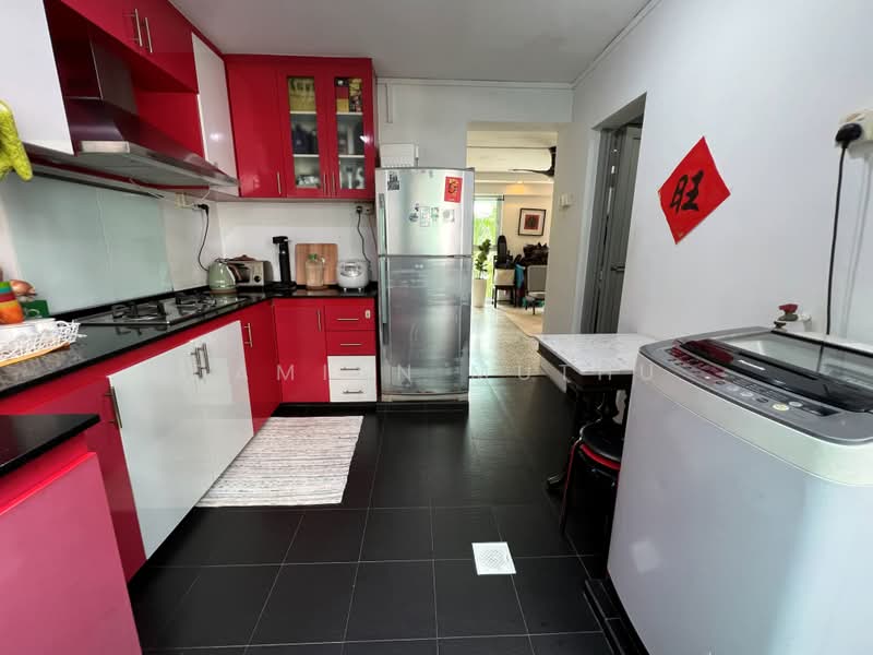 101 Henderson Crescent, 101 Henderson Crescent, 3 Bedrooms, 796 sqft, HDB Flat For Sale, by Damian Muthu, 500191601 - Kitchen - PropertyGuru.com.sg