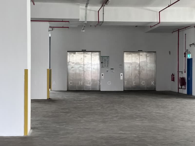 Tanjong Penjuru, Tanjong Penjuru, Boon Lay / Jurong / Tuas, 10,000 sqft, Factory / Workshop (B2) For Rent, by Lua Chong Teck, 500191617 - Corridor - CommercialGuru.com.sg