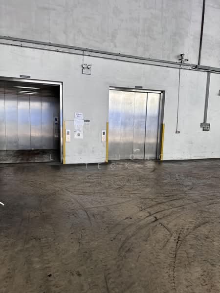 Tanjong Penjuru, Tanjong Penjuru, Boon Lay / Jurong / Tuas, 10,000 sqft, Factory / Workshop (B2) For Rent, by Lua Chong Teck, 500191617 - Interior - CommercialGuru.com.sg