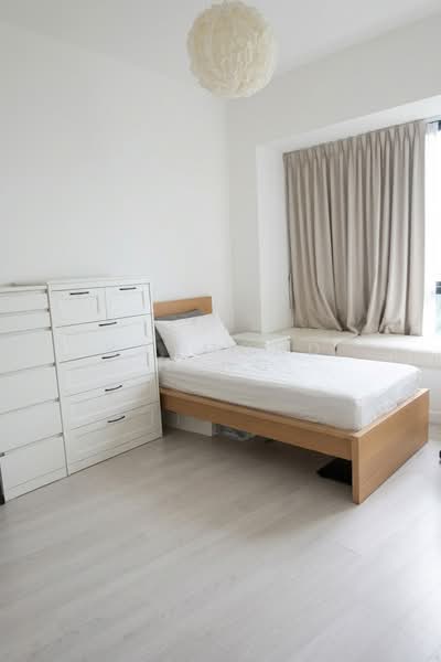 d'Leedon (Former Farrer Court), 13 Leedon Heights, 2 Bedrooms, 786 sqft, Condominium For Sale, by Raymond Heng, 500191619 - Bedroom - PropertyGuru.com.sg