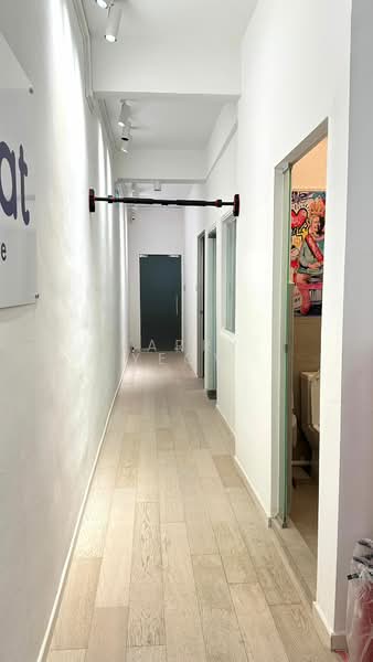 Goldhill Centre, 151-151B Thomson Road, 904 sqft, Office For Rent, by Larry Yeow, 500191627 - Corridor - CommercialGuru.com.sg