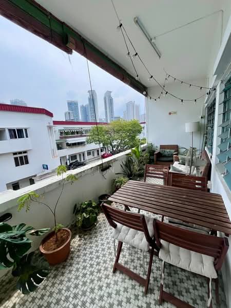 56 Eng Hoon Street, 56 Eng Hoon Street, 3 Bedrooms, 1,000 sqft, Walk-up Apartment For Rent, by Alvin Yeo, 500191634 - PropertyGuru.com.sg