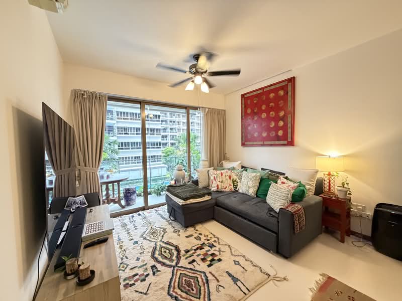Waterfront Gold, 750 Bedok Reservoir Road, 2 Bedrooms, 893 sqft, Condominium For Sale, by Alex Ng, 500191635 - Living Room - PropertyGuru.com.sg