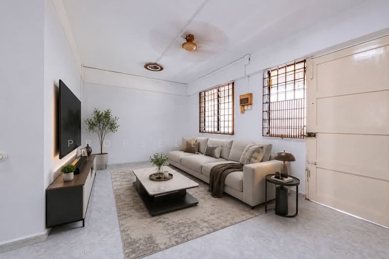 45 Telok Blangah Drive, 45 Telok Blangah Drive, 1 Bedroom, 484 sqft, HDB Flat For Sale, by Don Png, 500191640 - Living Room - PropertyGuru.com.sg