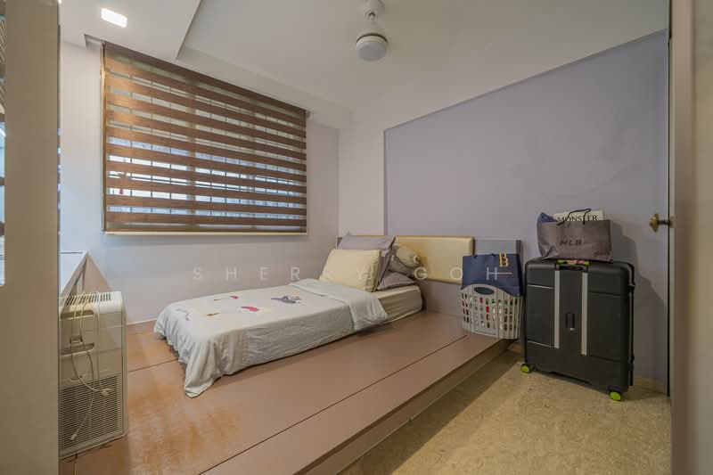 269 Bukit Batok East Avenue 4, 269 Bukit Batok East Avenue 4, 3 Bedrooms, 904 sqft, HDB Flat For Sale, by Sherry Goh, 500191641 - Bedroom - PropertyGuru.com.sg