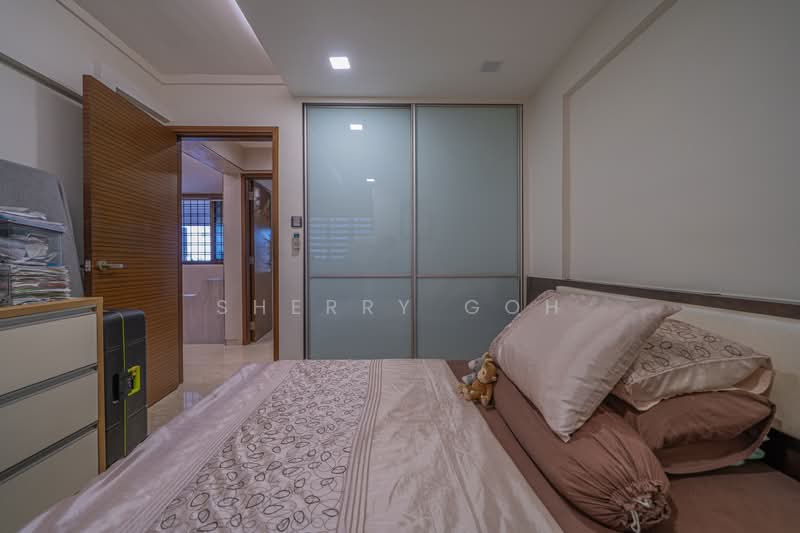 269 Bukit Batok East Avenue 4, 269 Bukit Batok East Avenue 4, 3 Bedrooms, 904 sqft, HDB Flat For Sale, by Sherry Goh, 500191641 - Bedroom - PropertyGuru.com.sg