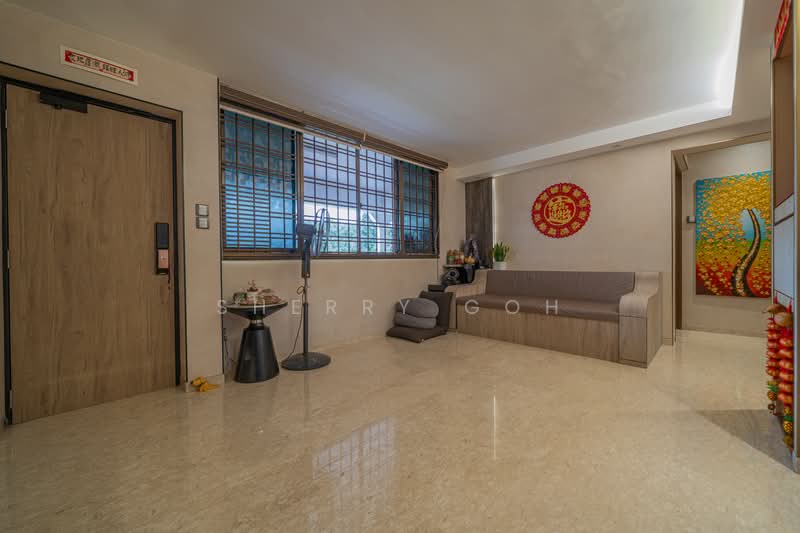 269 Bukit Batok East Avenue 4, 269 Bukit Batok East Avenue 4, 3 Bedrooms, 904 sqft, HDB Flat For Sale, by Sherry Goh, 500191641 - Living Room - PropertyGuru.com.sg