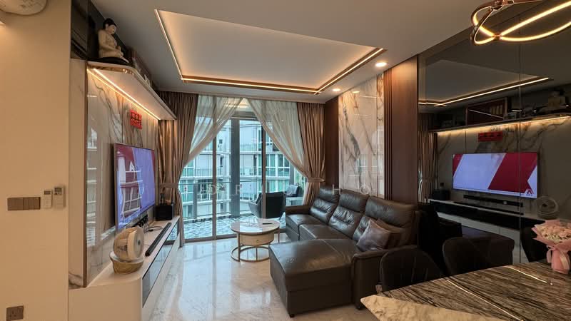 Canberra Residences, 513 Canberra Drive, 3 Bedrooms, 1,130 sqft, Condominium For Sale, by Edric Ho, 500191652 - Living Room - PropertyGuru.com.sg