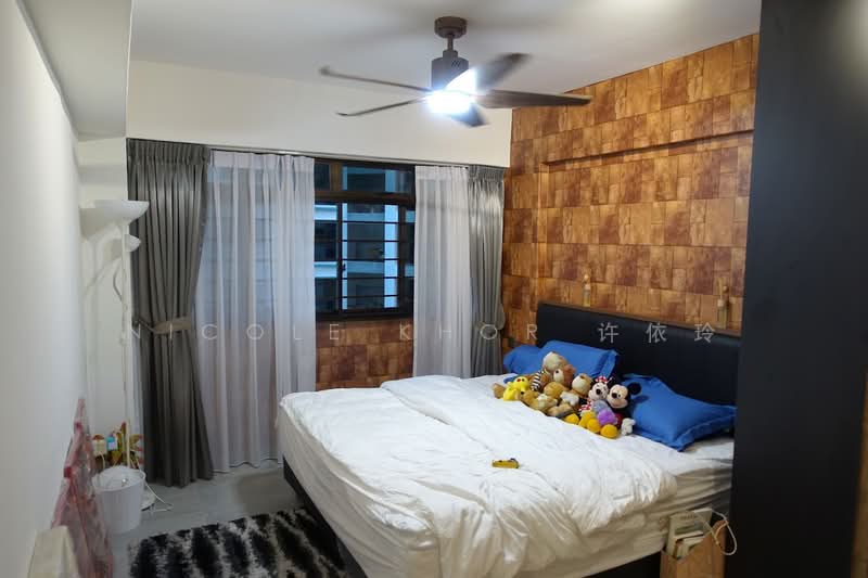 984D Buangkok Link, 984D Buangkok Link, 3 Bedrooms, 1,184 sqft, HDB Flat For Sale, by Nicole Khor 许依玲, 500191666 - Bedroom - PropertyGuru.com.sg