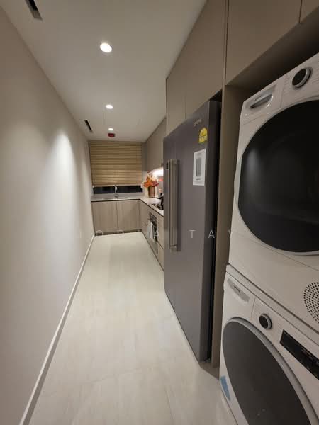 Narra Residences, , 5 Bedrooms, 1,658 sqft, Condominium For Sale, by Jodia Tay, 500191668 - Kitchen - PropertyGuru.com.sg