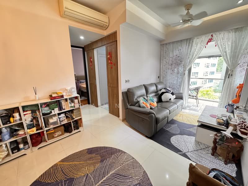 Hills TwoOne, 21 Hillview Terrace, 3 Bedrooms, 947 sqft, Apartment For Rent, by Danny Ee, 500191672 - Living Room - PropertyGuru.com.sg