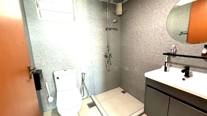 467A Fernvale Link, 467A Fernvale Link, 2 Bedrooms, 731 sqft, HDB Flat For Sale, by Keith Ong, 500191678 - Bathroom - PropertyGuru.com.sg