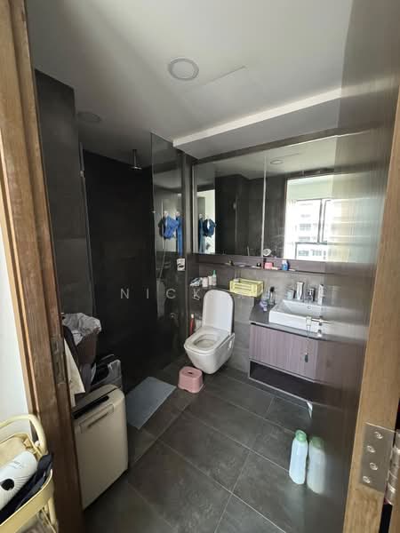 Grandeur Park Residences, 1 Bedok South Avenue 3, 2 Bedrooms, 624 sqft, Condominium For Rent, by Nick Xu, 500191682 - Bathroom - PropertyGuru.com.sg