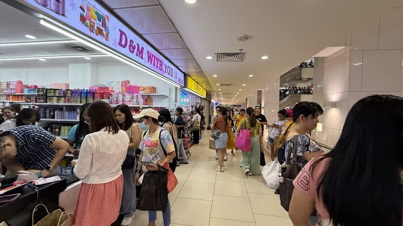 Lucky Plaza, 304 Orchard Road, 231 sqft, Mall Shop For Rent, by Alvin Chua, 500191683 - Interior - CommercialGuru.com.sg