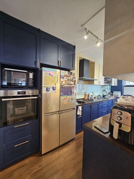 18 Jalan Tenteram, 18 Jalan Tenteram, 3 Bedrooms, 1,130 sqft, HDB Flat For Sale, by Saravanan (Van), 500191702 - Kitchen - PropertyGuru.com.sg
