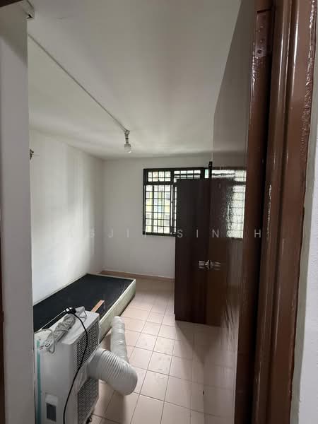 36 Beo Crescent, 36 Beo Crescent, 3 Bedrooms, 680 sqft, HDB Flat For Rent, by JAGJIT SINGH, 500191706 - Bedroom - PropertyGuru.com.sg
