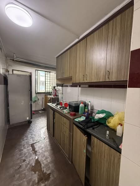 36 Beo Crescent, 36 Beo Crescent, 3 Bedrooms, 680 sqft, HDB Flat For Rent, by JAGJIT SINGH, 500191706 - Kitchen - PropertyGuru.com.sg