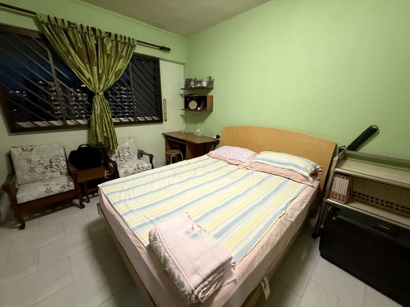 135 Cashew Road, 135 Cashew Road, 4 Bedrooms, 1,572 sqft, HDB Flat For Sale, by Elaine Chua, 500191707 - Bedroom - PropertyGuru.com.sg