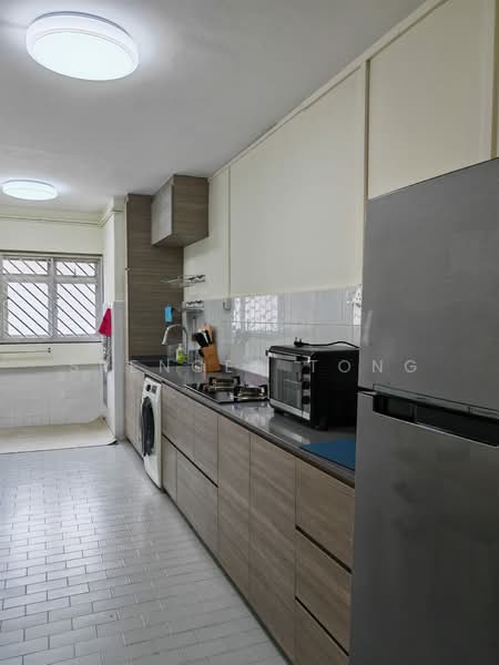 150 Bishan Street 11, 150 Bishan Street 11, 3 Bedrooms, 898 sqft, HDB Flat For Sale, by Spencer Tong, 500191720 - Kitchen - PropertyGuru.com.sg