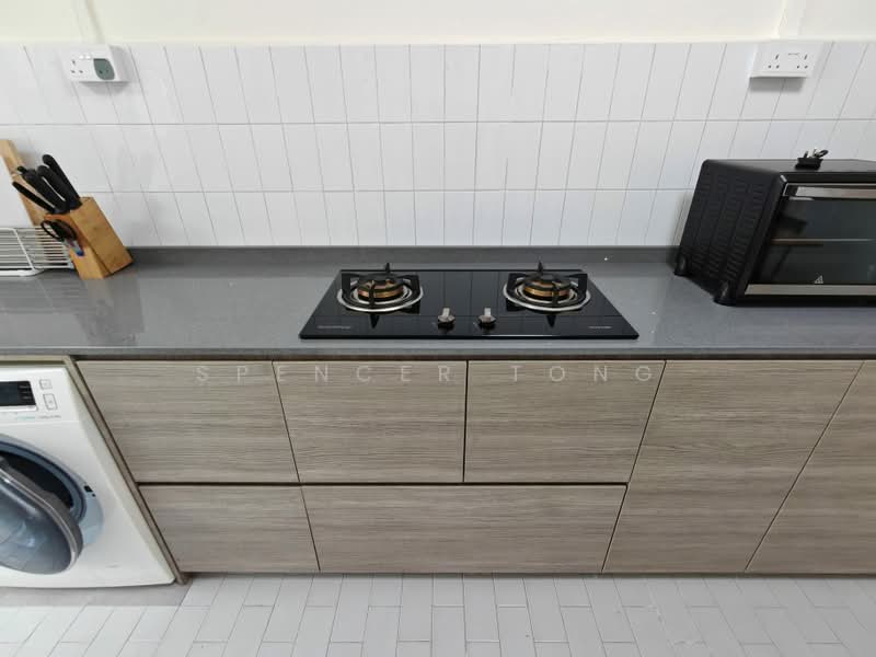 150 Bishan Street 11, 150 Bishan Street 11, 3 Bedrooms, 898 sqft, HDB Flat For Sale, by Spencer Tong, 500191720 - Kitchen - PropertyGuru.com.sg