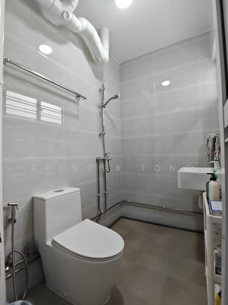 150 Bishan Street 11, 150 Bishan Street 11, 3 Bedrooms, 898 sqft, HDB Flat For Sale, by Spencer Tong, 500191720 - Bathroom - PropertyGuru.com.sg